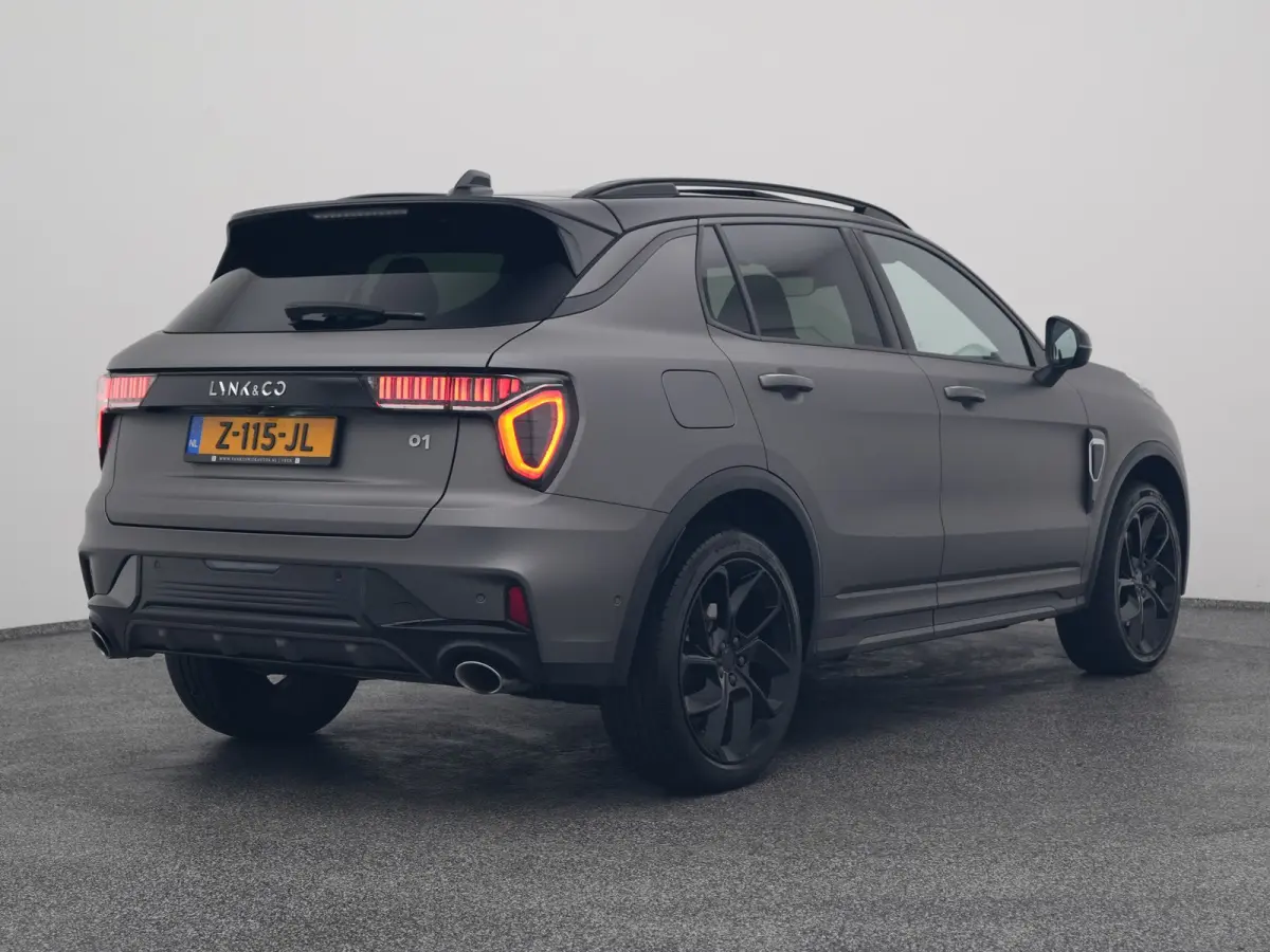 1.5 Plug-in Hybrid | 360° | MAT GREY | ZWARTE HEMEL | STUURVERWARMING | NLD AUTO