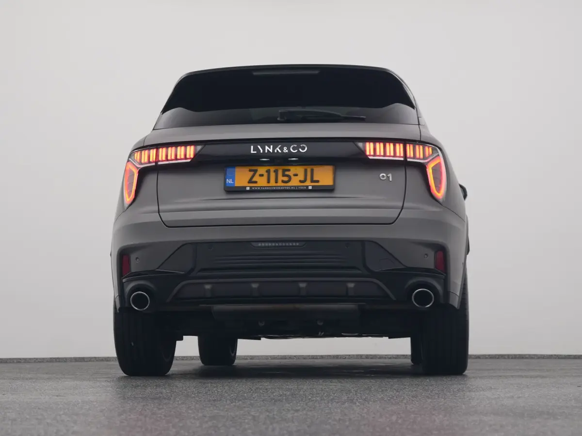 1.5 Plug-in Hybrid | 360° | MAT GREY | ZWARTE HEMEL | STUURVERWARMING | NLD AUTO