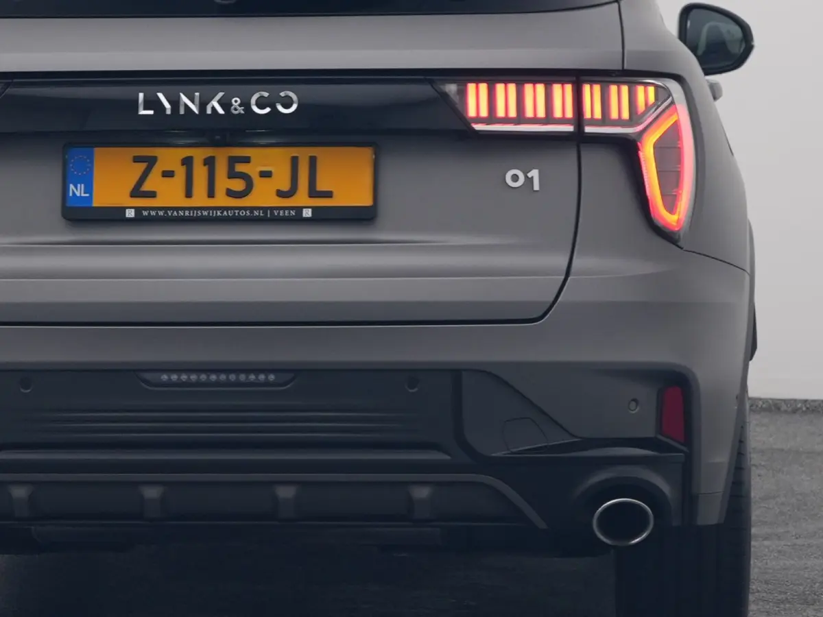 1.5 Plug-in Hybrid | 360° | MAT GREY | ZWARTE HEMEL | STUURVERWARMING | NLD AUTO