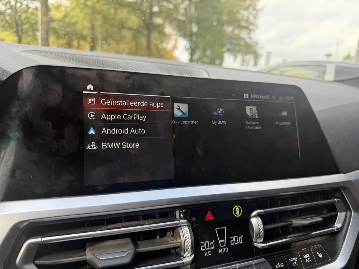 330i Business Edition Plus | WORDT VERWACHT | M-SPORT | PANORAMADAK | ACHTERUITRIJCAMERA | HEAD-UP | STOELVERWARMING | TREKHAAK | APPLE CARPLAY - ANDROID AUTO | LASER LED | CLIMATE CONTROL |