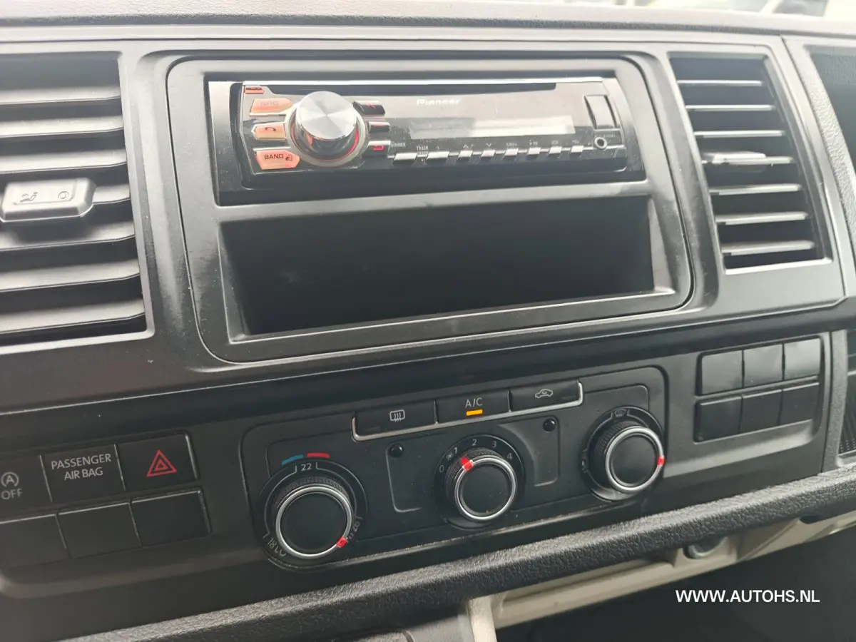 2.0 TDI L1H1 , , Airco , Apk sept. 2027 , nette bus .
