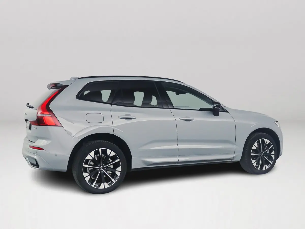 T6 Plug-in hybrid AWD Ultra Dark | Panoramadak | 360° camera | Harman Kardon | Luchtvering | Head-up display | Stoel- en stuurverwarming | Trekhaak