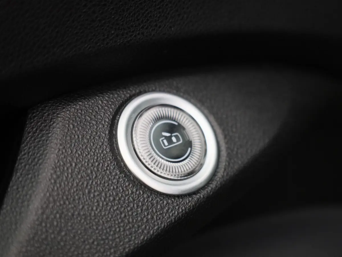Business Launch Edition | 92,55% SOH | APPLE CARPLAY - ANDROID AUTO | CLIMATE CONTROL | CRUISE CONTROL | LICHTMETALEN VELGEN |