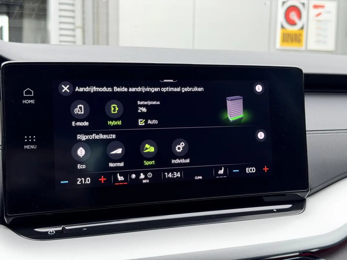 1.4 TSI iV PHEV Business Edition | Plug in Hyb | Stoelverwarming / Stuurverwarming | CarPlay | Clima | Camera