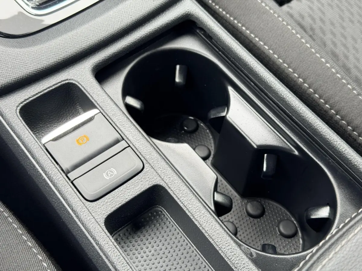 1.4 TSI iV PHEV Business Edition | Plug in Hyb | Stoelverwarming / Stuurverwarming | CarPlay | Clima | Camera