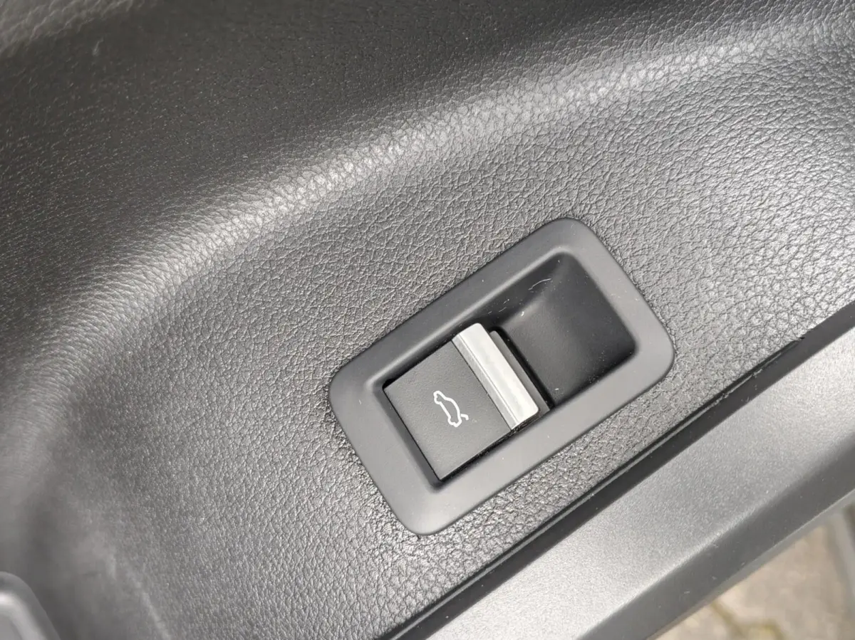 2.0 TDI quattro / LEDER / NAVI / NETTE AUTO / EXPORT
