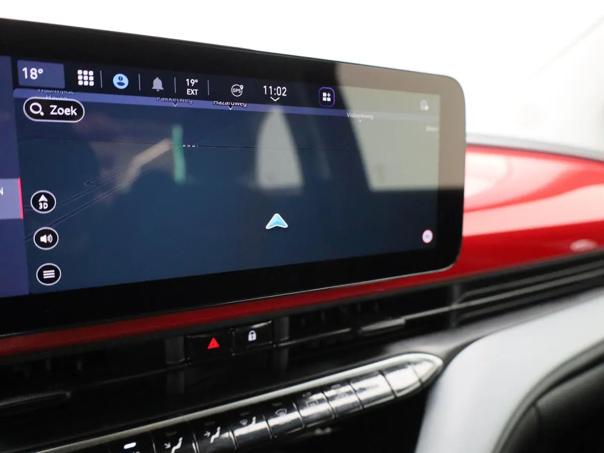 RED 42 kWh | SOH 94,12% | CRUISECONTROL | APPLE CARPLAY / ANDROID AUTO | DAB+ | NAVIGATIE |