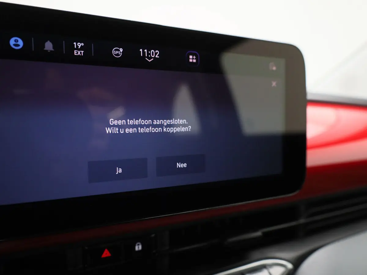 RED 42 kWh | SOH 94,12% | CRUISECONTROL | APPLE CARPLAY / ANDROID AUTO | DAB+ | NAVIGATIE |