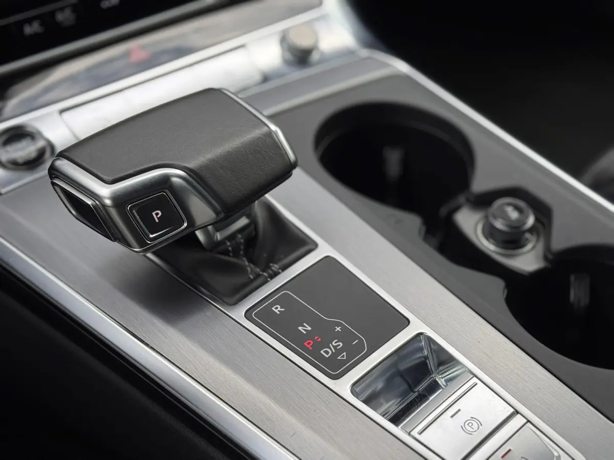 55 TFSI e quattro Competition S-LINE l ADAPT.CRUIS l KEYLESS l CAMERA l CARPLAY l DEALER OH l KERAMISCHE COATING