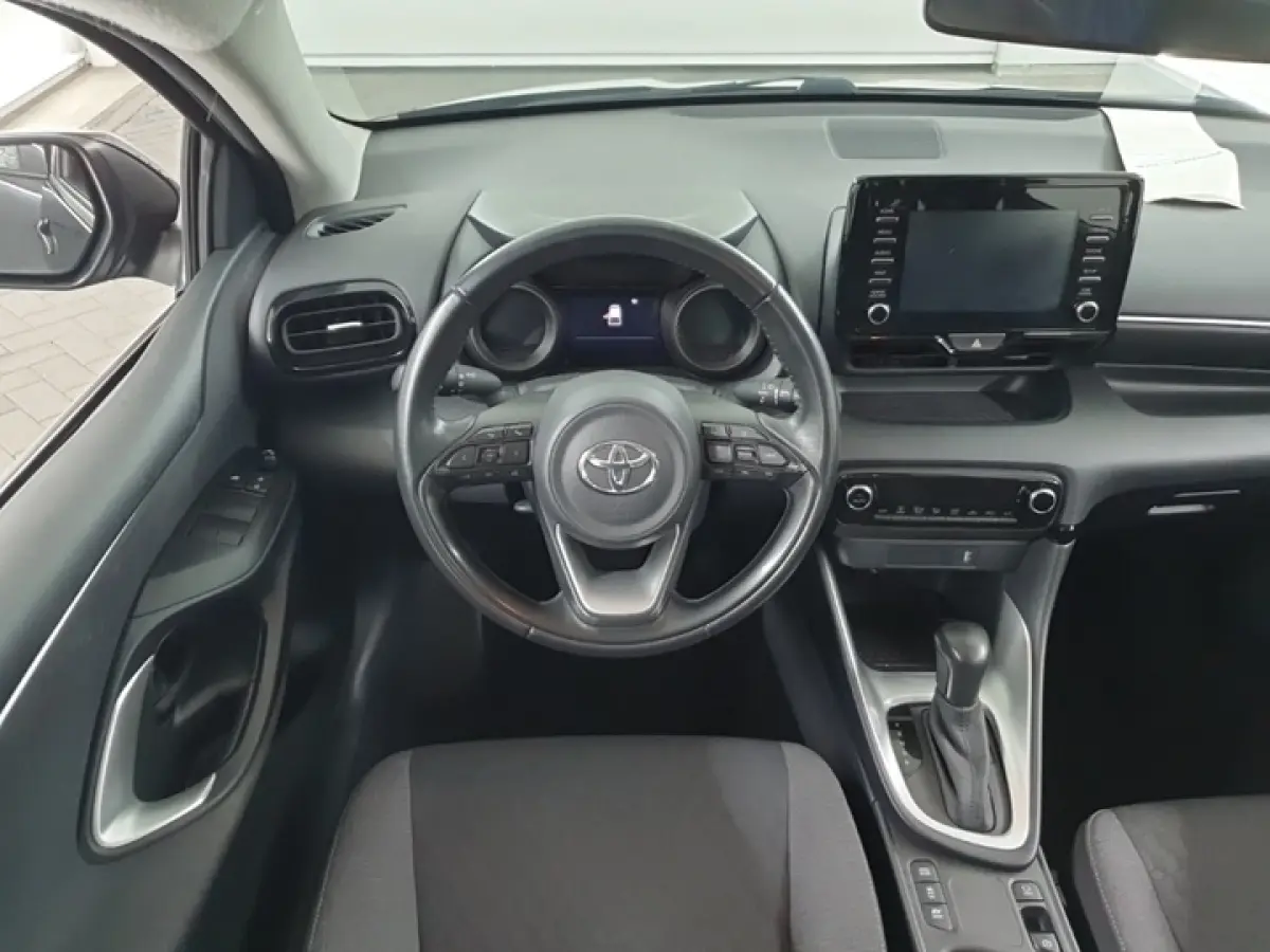 1.5 Hyb. Dynamic 1e-Eig. & Keurig-Onderh. BOVAG-Garantie. NL-Auto