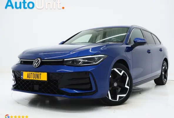 1.5 eHybrid R-Line Black | 5 Jaar Garantie | Leder | Stoelventilatie | Trekhaak | Massage | 360 | HUD | Keyless