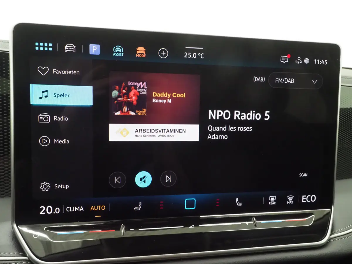 1.5 eHybrid Business | Leder/Alcantara | Massage | Trekhaak | HUD | Camera | Memory | Sfeerlicht | Carplay