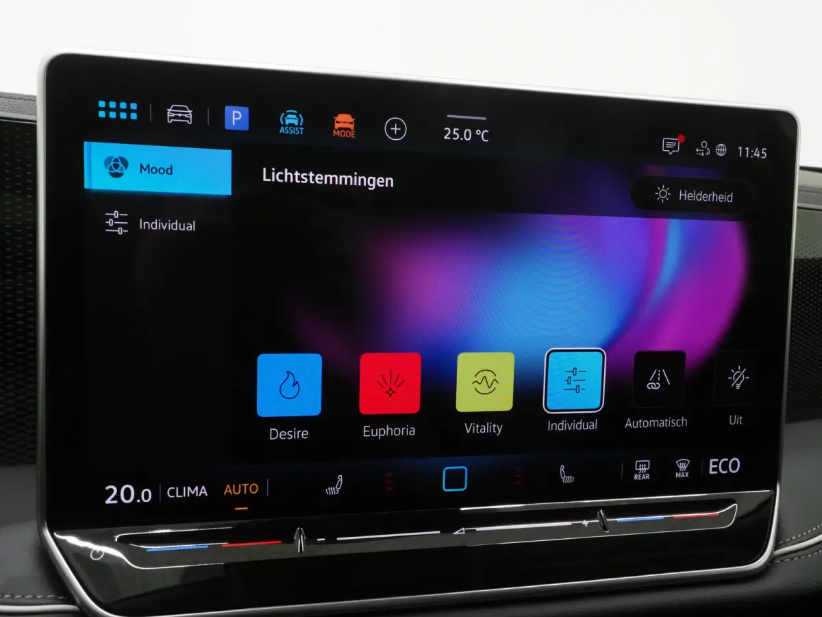 1.5 eHybrid Business | Leder/Alcantara | Massage | Trekhaak | HUD | Camera | Memory | Sfeerlicht | Carplay