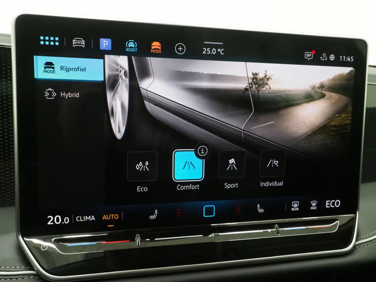 1.5 eHybrid Business | Leder/Alcantara | Massage | Trekhaak | HUD | Camera | Memory | Sfeerlicht | Carplay