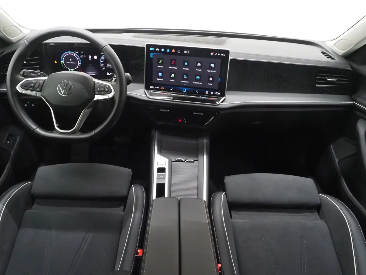 1.5 eHybrid Business | Leder/Alcantara | Massage | Trekhaak | HUD | Camera | Memory | Sfeerlicht | Carplay