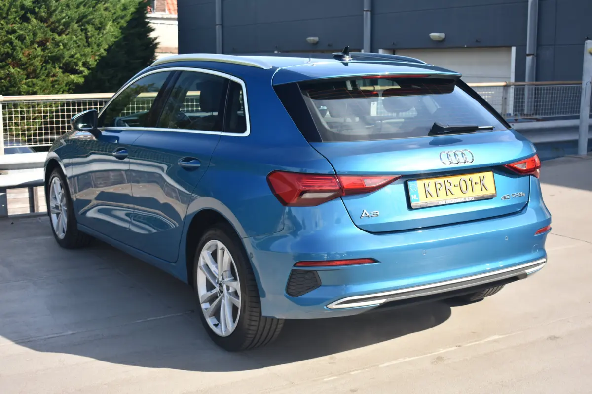 40 TFSI e 204pk S-Tronic Edition | Cruise Control | Verwarmbare voorstoelen voor | MMI Navigatie | 17'' lichtmetalen velgen