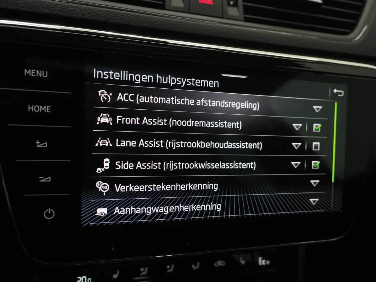 1.4 TSI iV Sportline | Leder/Alcantara | Trekhaak | Carbon | Canton | Memory | Sfeerlicht | Keyless