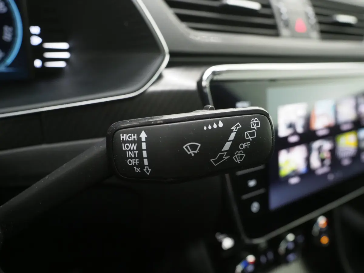 1.4 TSI iV Sportline | Leder/Alcantara | Trekhaak | Carbon | Canton | Memory | Sfeerlicht | Keyless