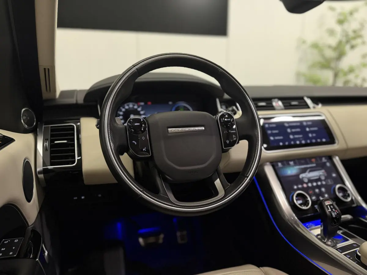 P400e Autobiography Dynamic|Vol