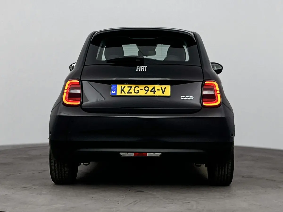 Urban 42 kWh | Camera | Carplay |