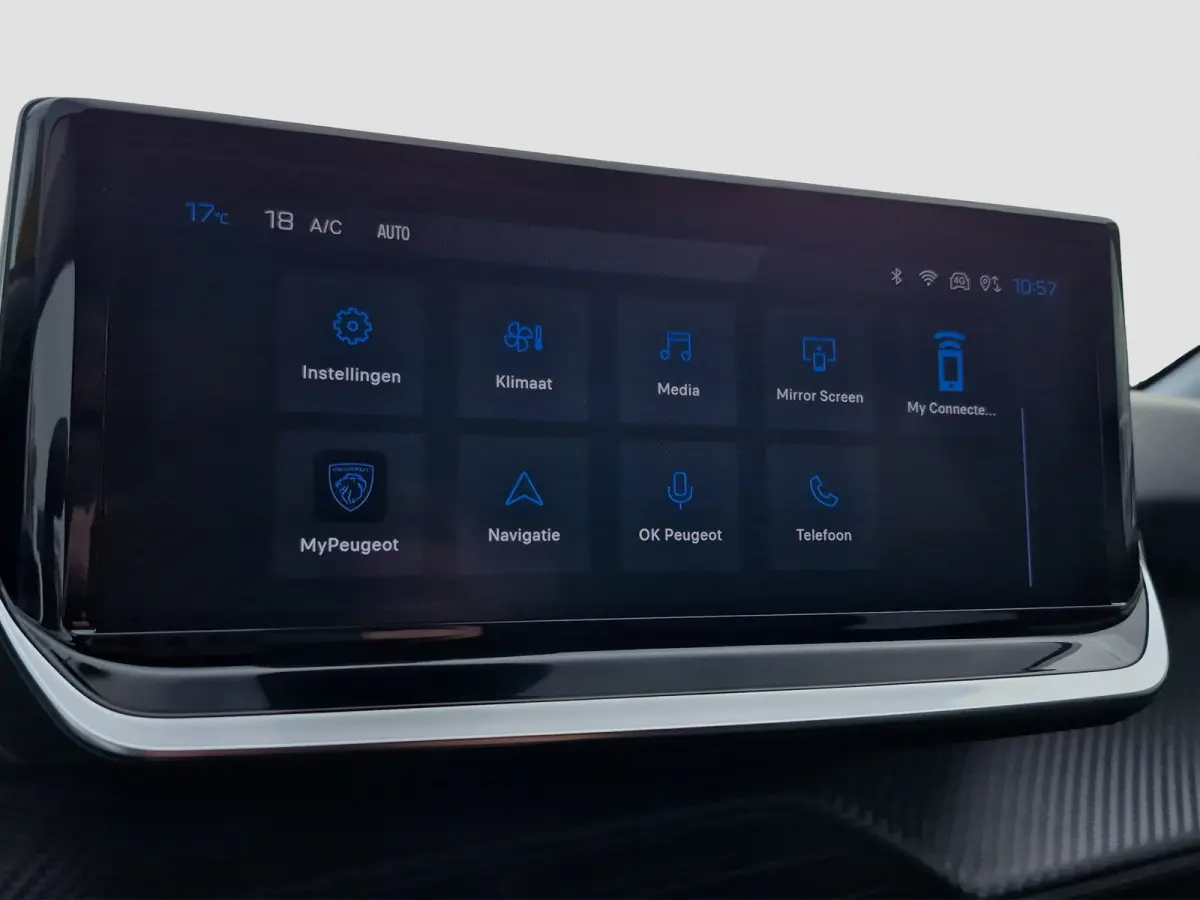 Hybrid 100 e-DCS6 Allure Automaat | Adaptive CC | Parkeersensoren | Full map Navigatie | LED | Carplay/android auto |