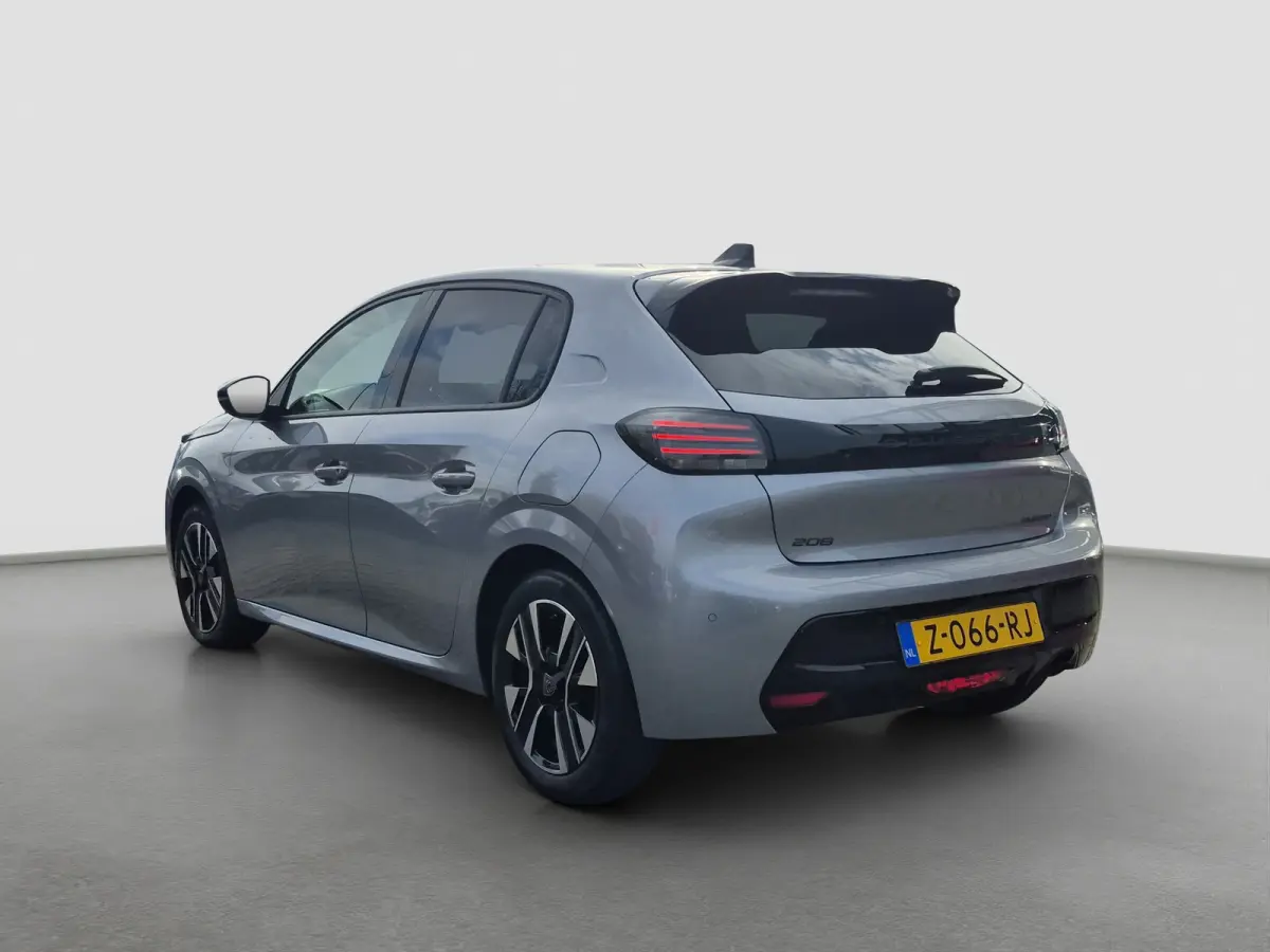 Hybrid 100 e-DCS6 Allure Automaat | Adaptive CC | Parkeersensoren | Full map Navigatie | LED | Carplay/android auto |