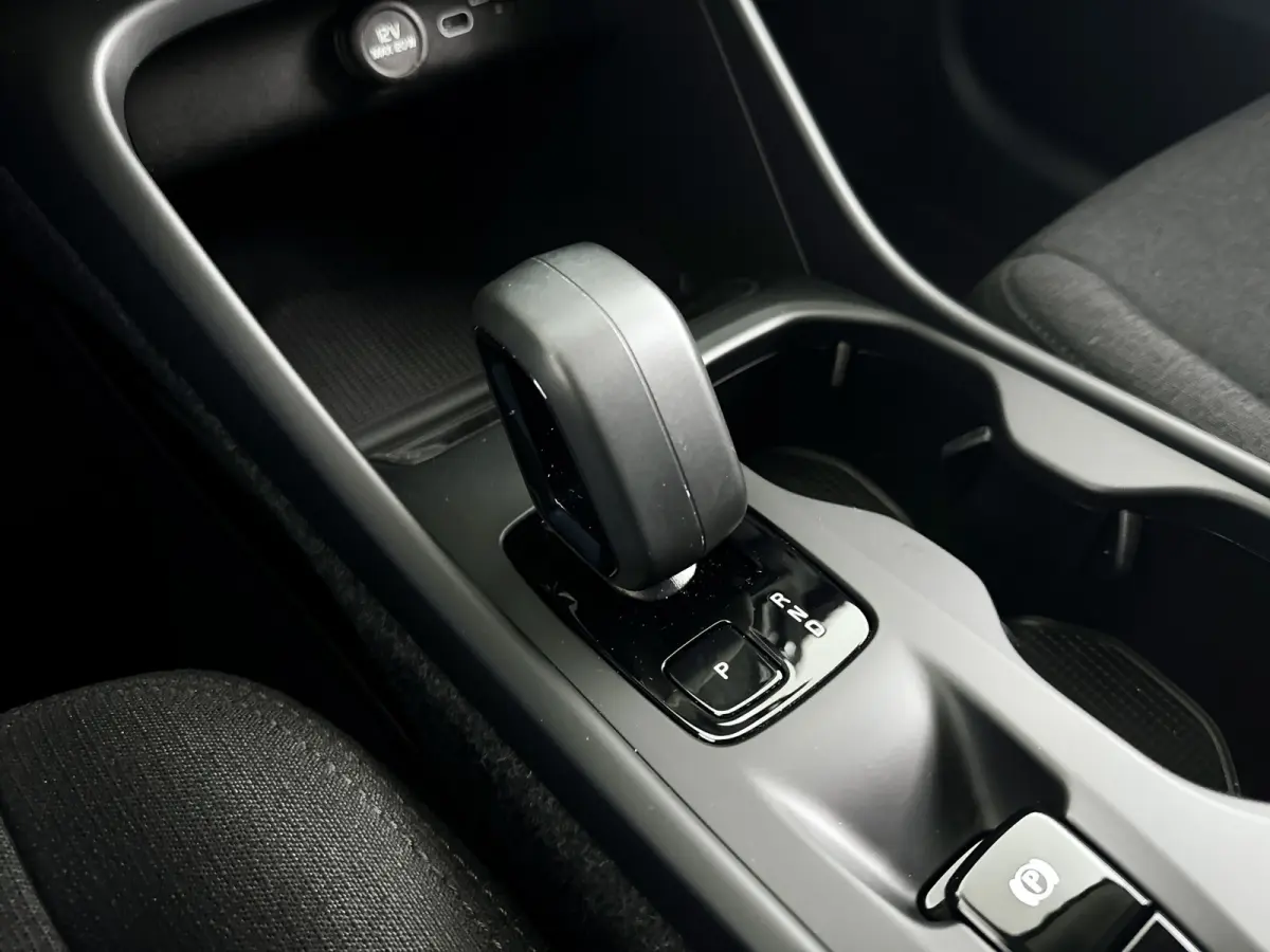 B3 Essential | Parkeercamera | Stoel- en stuurverwarming | Trekhaak