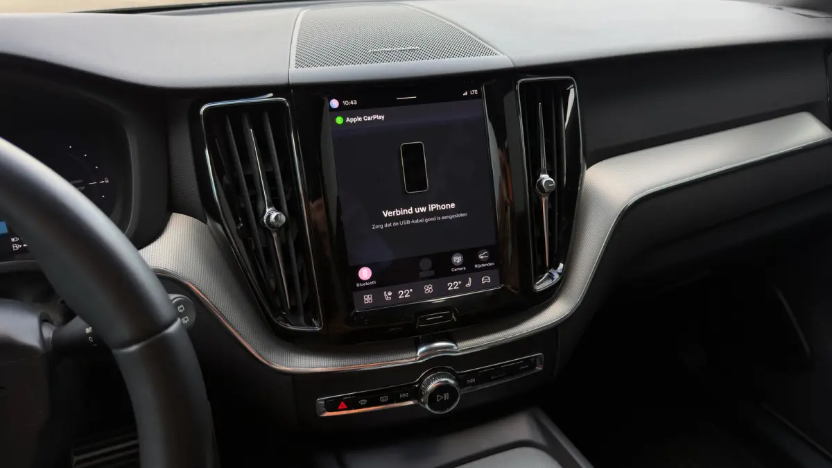 340pk 2.0 T6 Plug-in hybrid AWD R-design | Longe Range | SOH: 95,59% | Trekhaak | 360 Camera | Panoramadak | Adaptive Cruise | 21" |