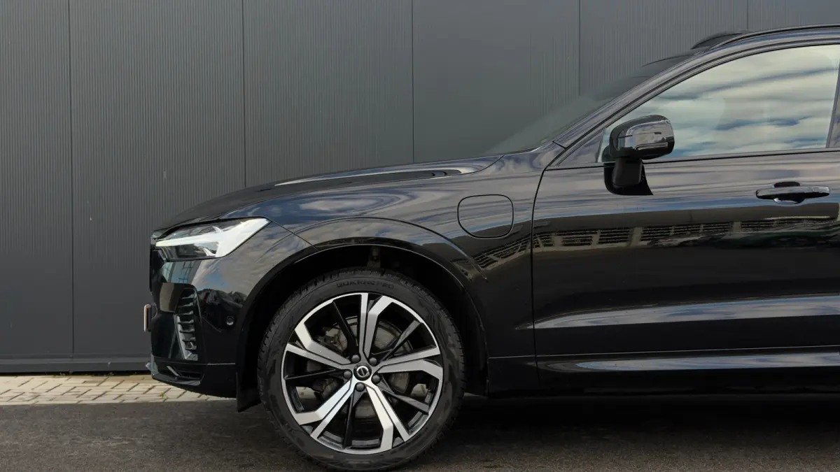 340pk 2.0 T6 Plug-in hybrid AWD R-design | Longe Range | SOH: 95,59% | Trekhaak | 360 Camera | Panoramadak | Adaptive Cruise | 21" |