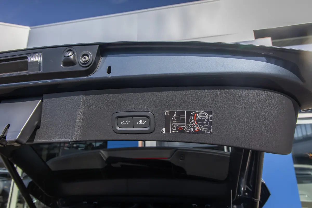 1.5 T4 Inscription | Harman/Kardon | Elektrisch glazen panorama-dak | Elektrisch bedienbare achterklep | Lederen bekleding | | Apple Carplay/Android Auto|telefoonintegratie premium | Audio i