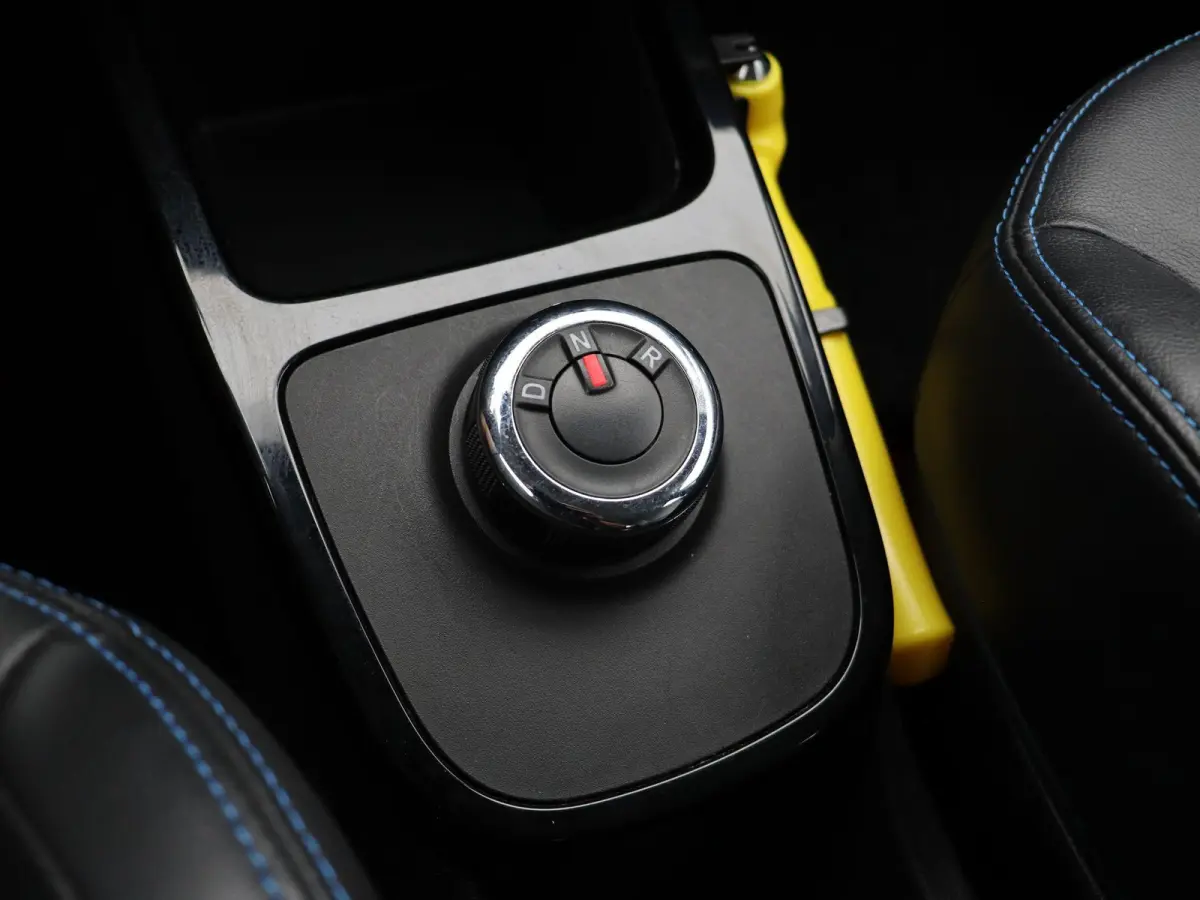 Business 27 kWh | Airco | 93,3% accu | Cruise control | Elektrisch verstelbare spiegels |