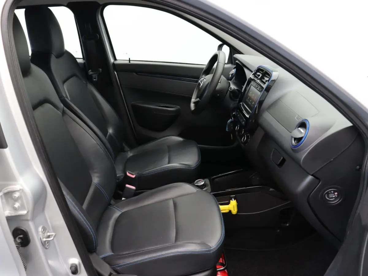 Business 27 kWh | Airco | 93,3% accu | Cruise control | Elektrisch verstelbare spiegels |