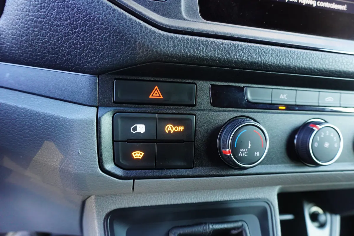180pk Automaat L3H3/L2H2 2x Schuifdeur Apple Carplay Camera Navigatie Parkeersensoren ACC Cruise control