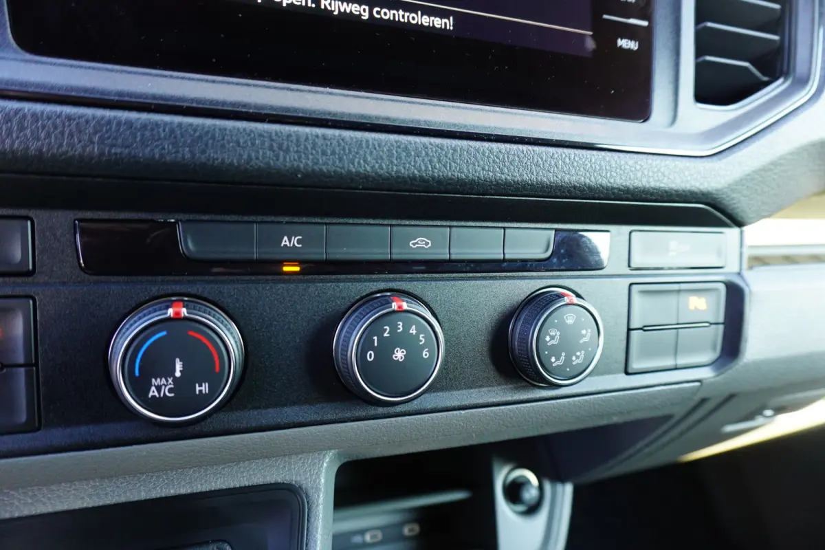 180pk Automaat L3H3/L2H2 2x Schuifdeur Apple Carplay Camera Navigatie Parkeersensoren ACC Cruise control