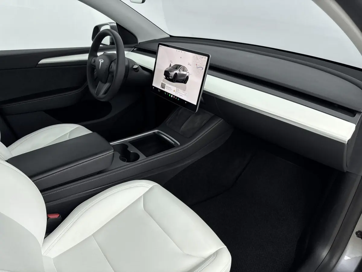 Performance AWD 75 kWh | 463 PK | Panorama | Memory | Premium Audio
