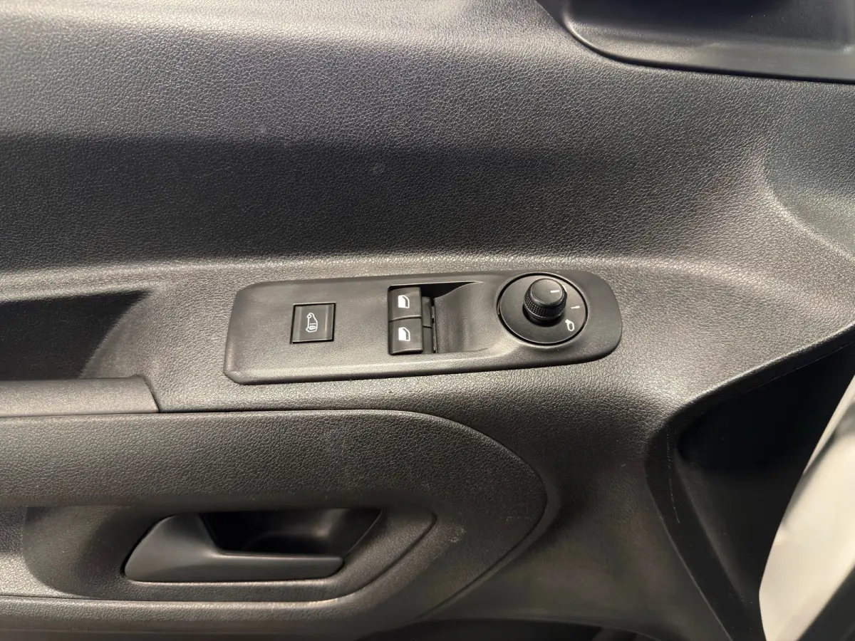 1.6D L1H1 Edition, ECC AIRCO, ELEC PAKKET, NAP