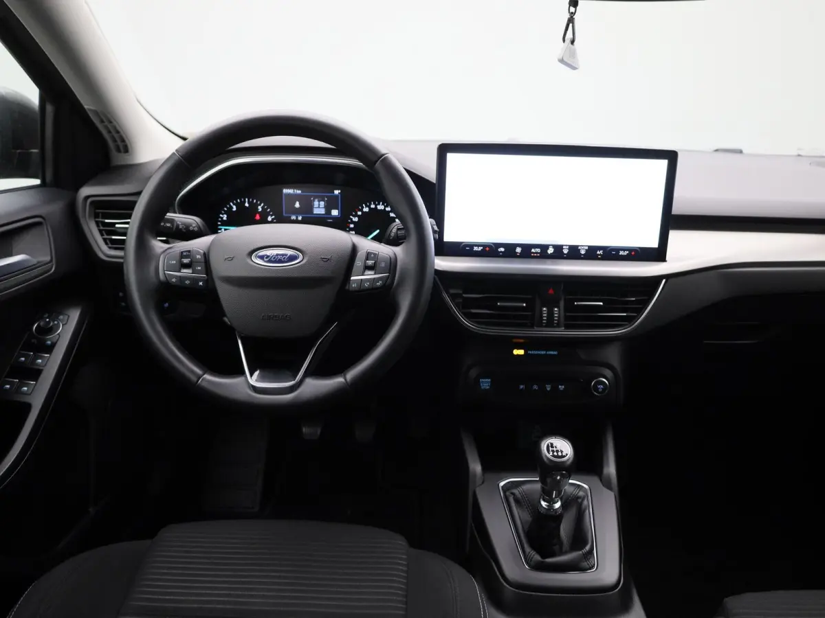 1.0 EcoBoost Hybrid Titanium | Navigatie | Groot scherm | Apple Carplay / Android Auto | Climate Control | Cruise Control | Parkeersensoren | DAB | Bluetooth |