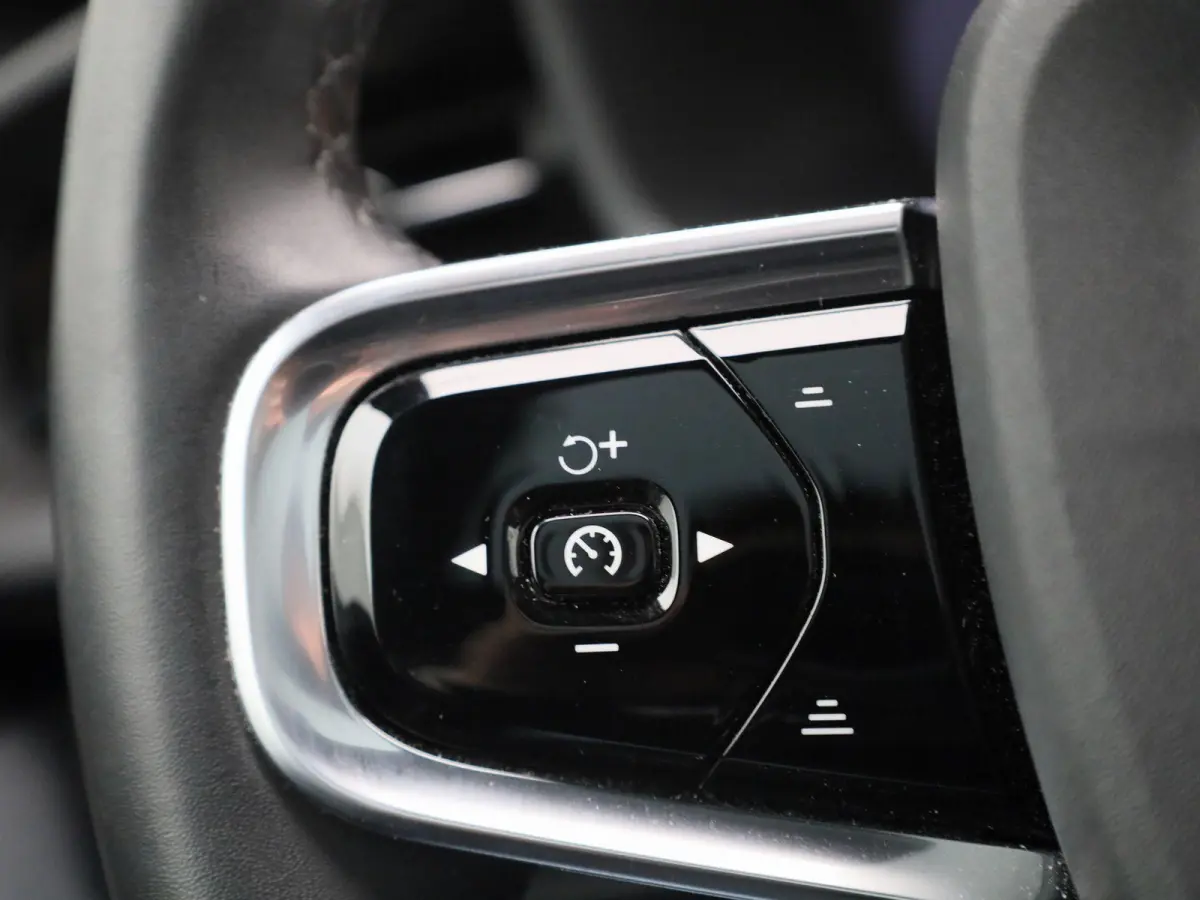 Long Range Single Motor 78 kWh |Pilot & Plus Pack | Harman & Kardon | ACC | Warmtepomp | 360 Camera |