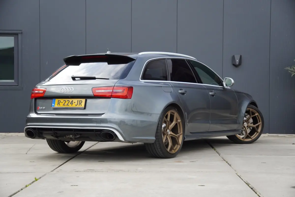 RS6|2014|4.0 TFSI V8|560PK|quattro|Pro Line Plus|Pano|HUD|Bose|Memory|21"|RS-Zetels|Sportdiff|Carbon|360Cam
