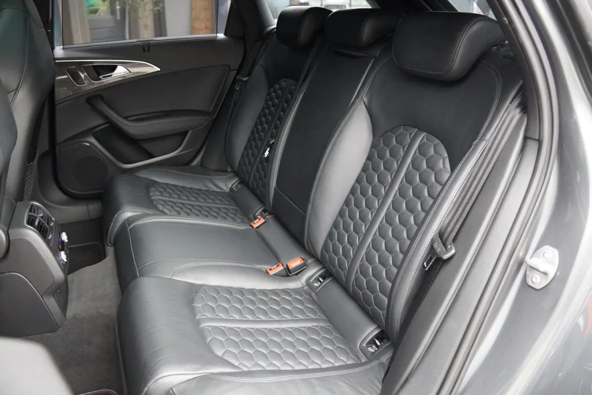 RS6|2014|4.0 TFSI V8|560PK|quattro|Pro Line Plus|Pano|HUD|Bose|Memory|21"|RS-Zetels|Sportdiff|Carbon|360Cam