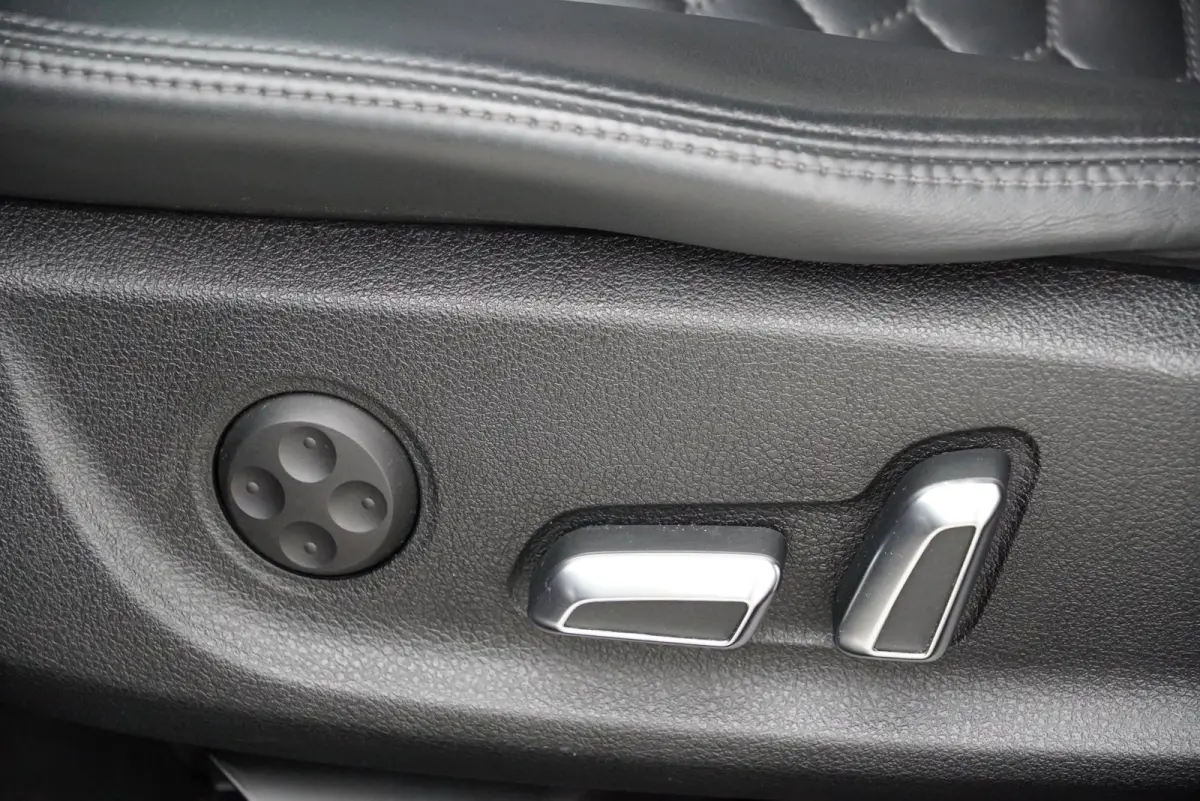 RS6|2014|4.0 TFSI V8|560PK|quattro|Pro Line Plus|Pano|HUD|Bose|Memory|21"|RS-Zetels|Sportdiff|Carbon|360Cam