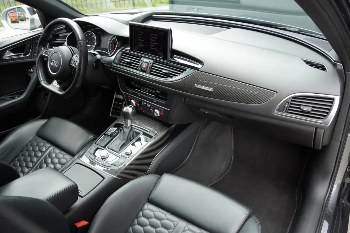 RS6|2014|4.0 TFSI V8|560PK|quattro|Pro Line Plus|Pano|HUD|Bose|Memory|21"|RS-Zetels|Sportdiff|Carbon|360Cam