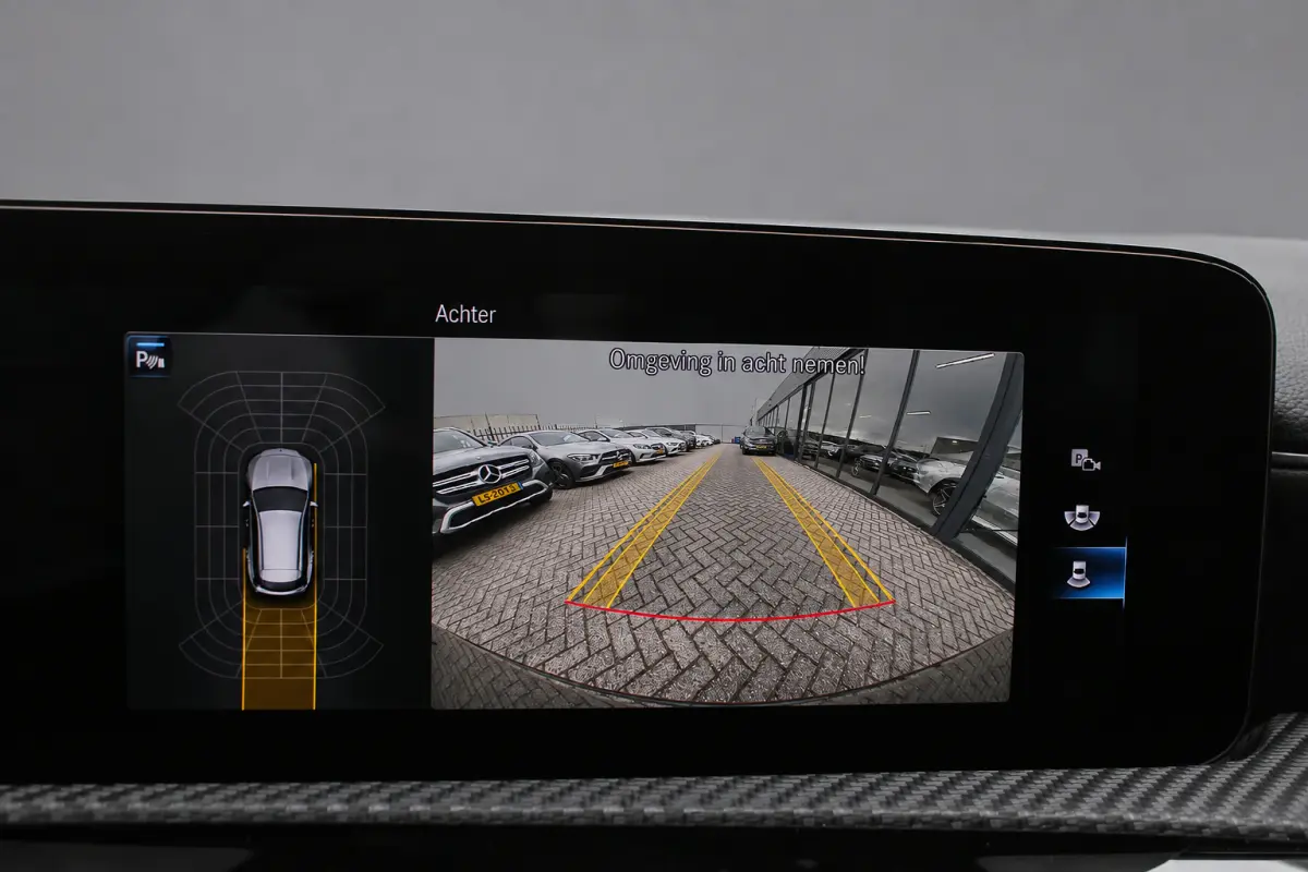 180 AUT7 Business Line NIGHT PAKKET WIDESCREEN CARPLAY CAMERA
