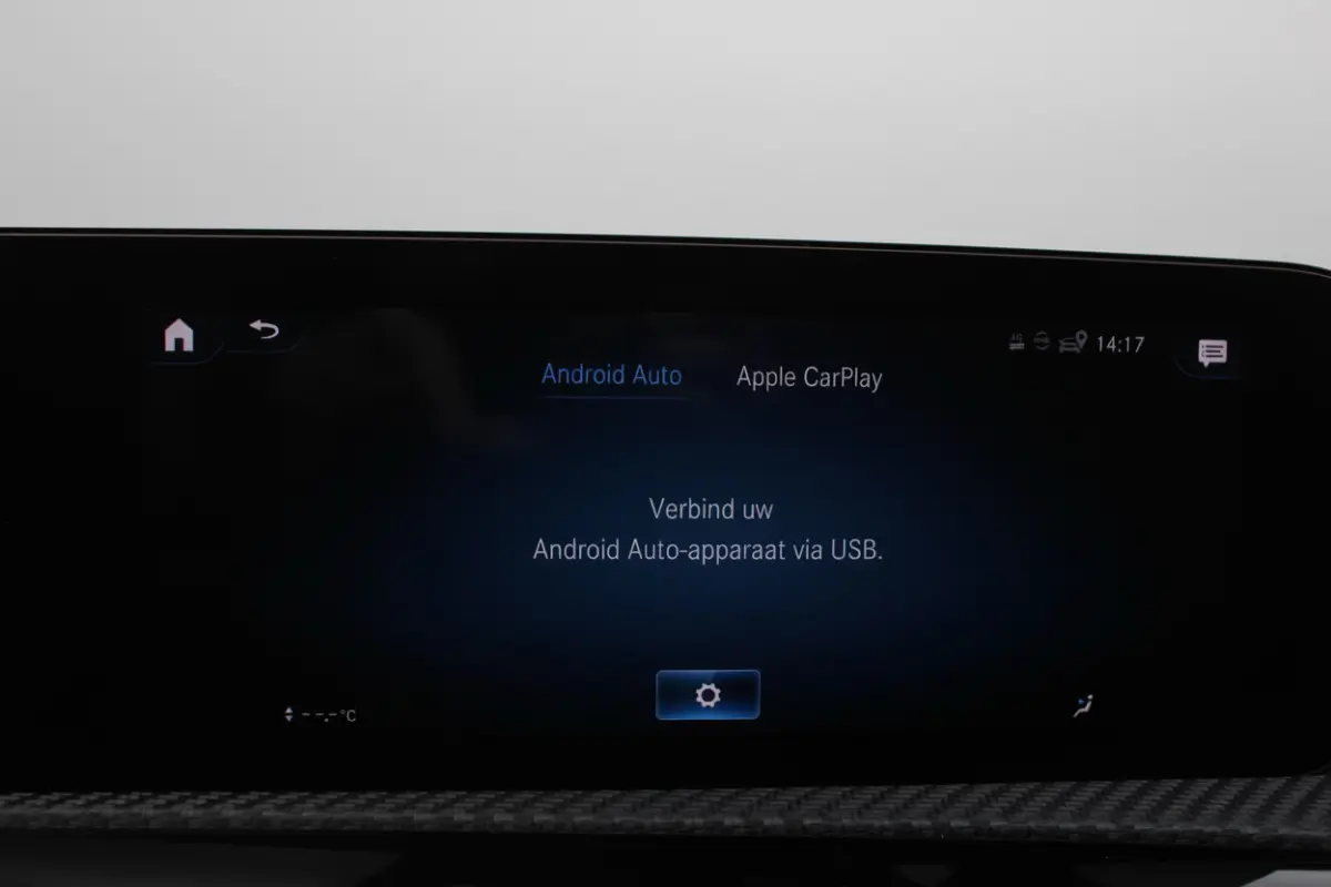 180 AUT7 Business Line NIGHT PAKKET WIDESCREEN CARPLAY CAMERA