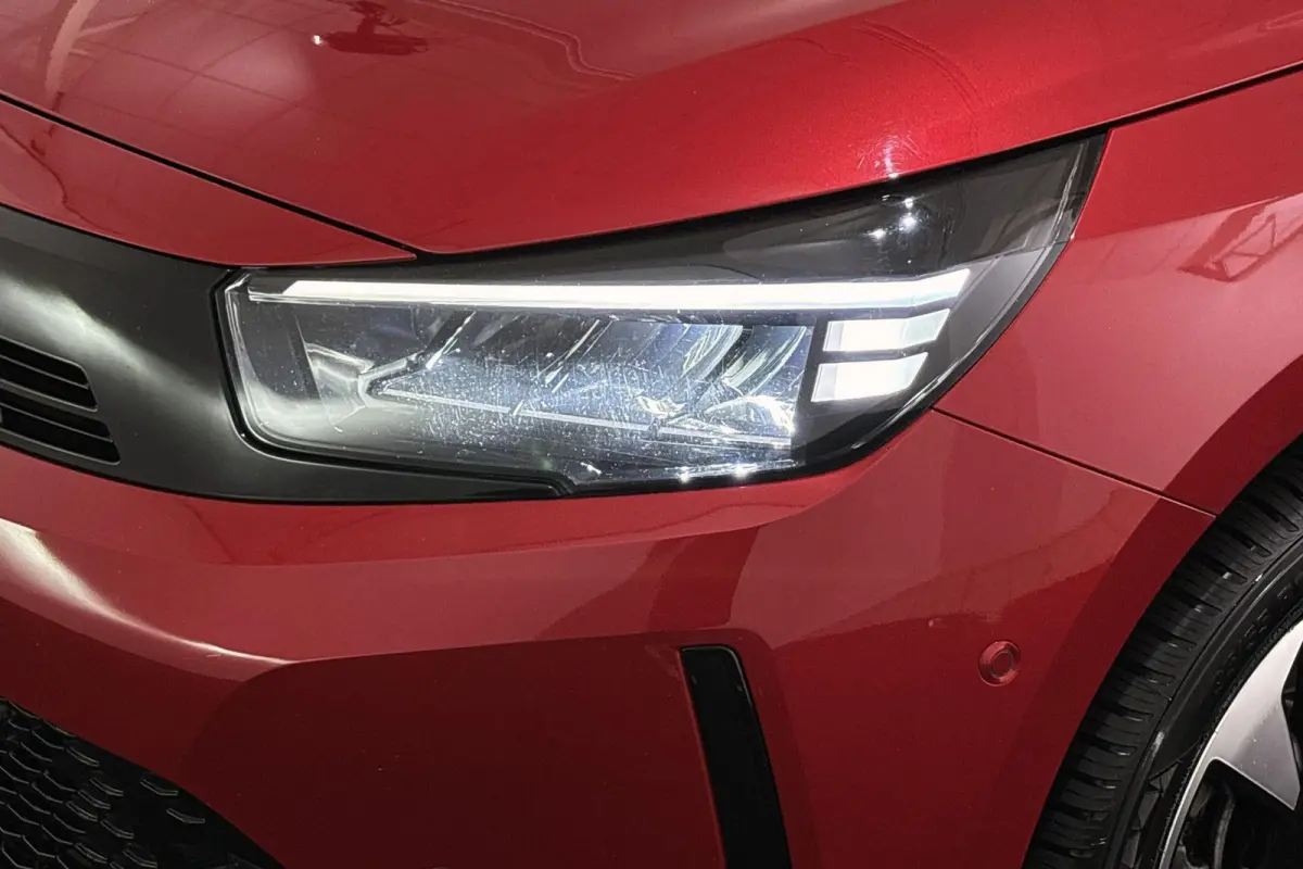 Electric 50 kWh Camera Dodehoek Clima Apple CarPlay