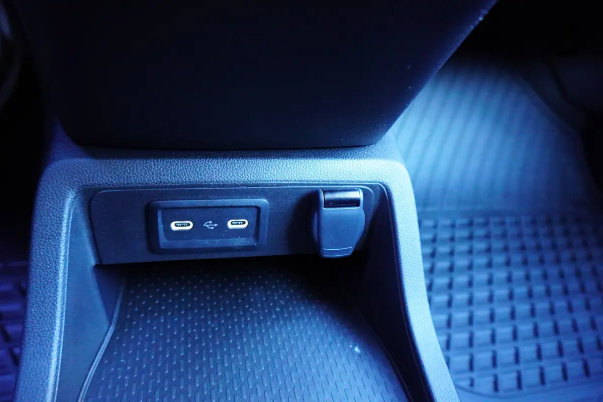 112 Pro L1 51 kWh 300km WLTP Actieradius Apple carplay ACC Cruise control Camera Climate control