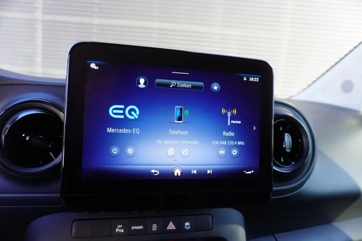112 Pro L1 51 kWh 300km WLTP Actieradius Apple carplay ACC Cruise control Camera Climate control