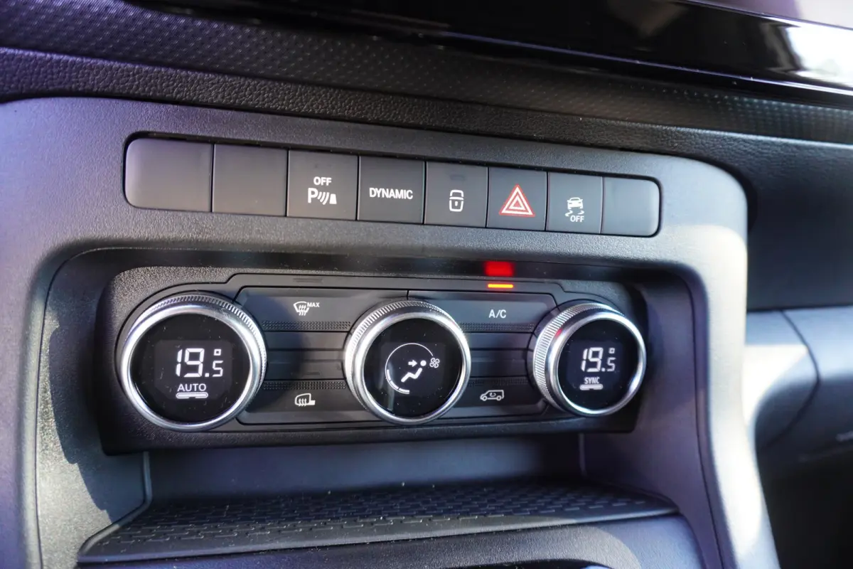 112 Pro L1 51 kWh 300km WLTP Actieradius Apple carplay ACC Cruise control Camera Climate control