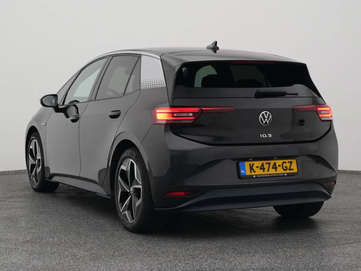 First Plus 58 kWh | CAMERA | ADAPTIVE | STOEL- EN STUURVERW.