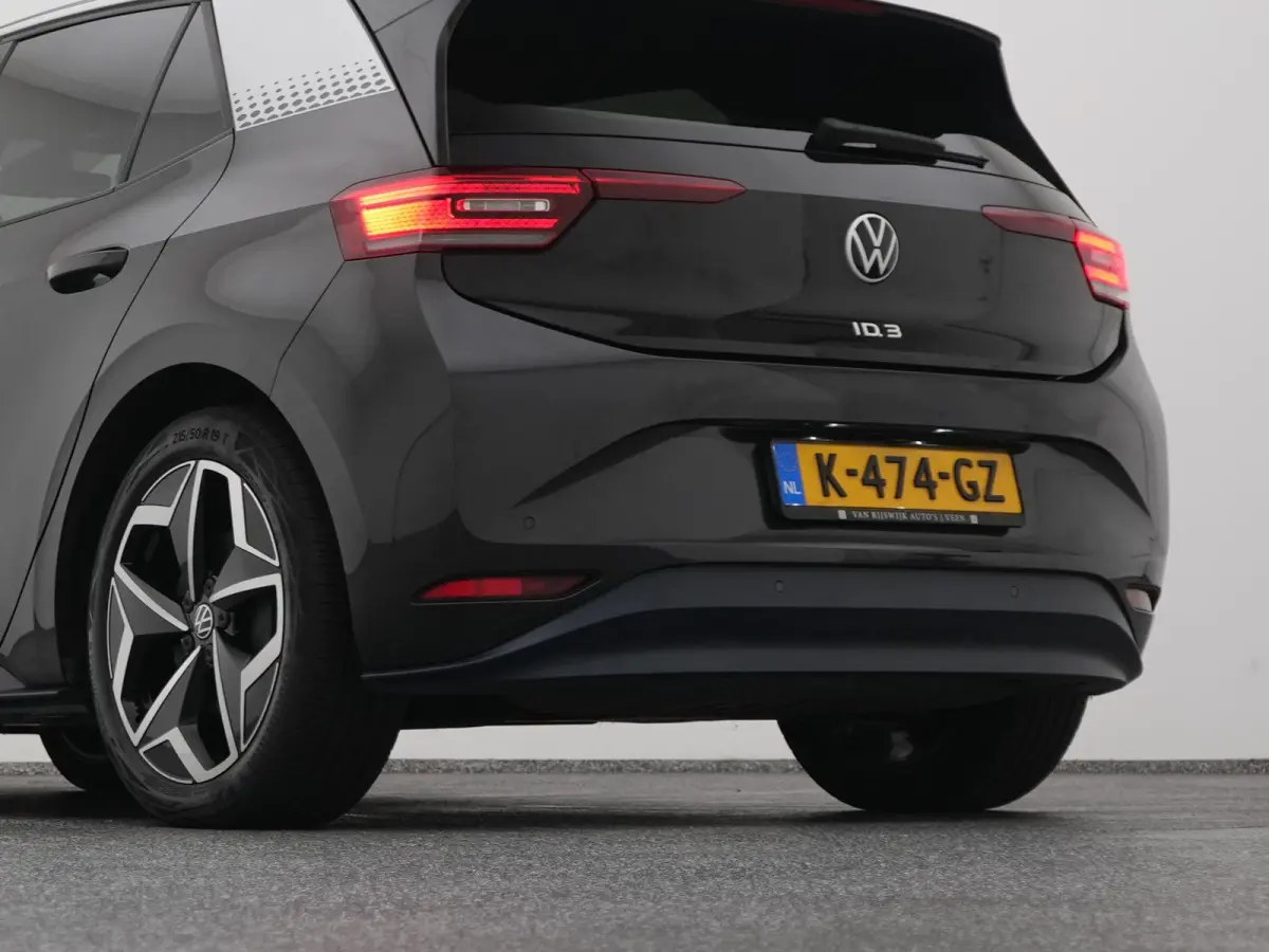 First Plus 58 kWh | CAMERA | ADAPTIVE | STOEL- EN STUURVERW.